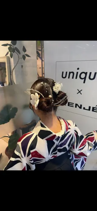 ロング ヘアアレンジ 艶カラー/アレンジ/ ハイトーン/あみのヘアスタイル