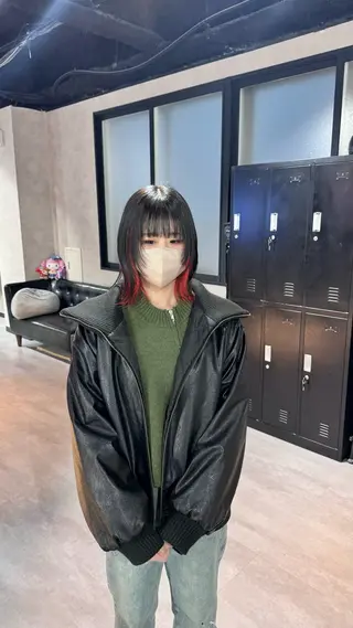 ミディアム カラー KISS SWAN所属・B E C H I C O〔べち子〕のヘアスタイル