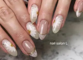 ネイル 吉川市 ネイルサロンLのネイルデザイン