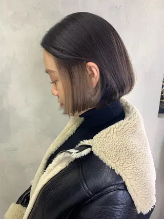 ショート カラー 艶ハイトーン/ヘア アレンジAYAKAのヘアスタイル