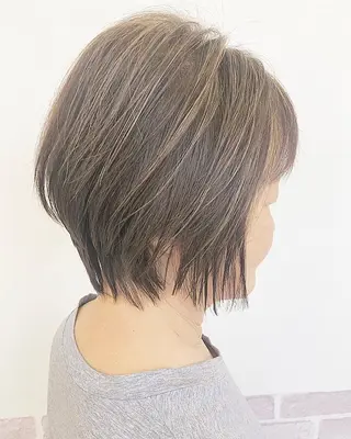 ショート カラー favorite b Charmeのヘアスタイル