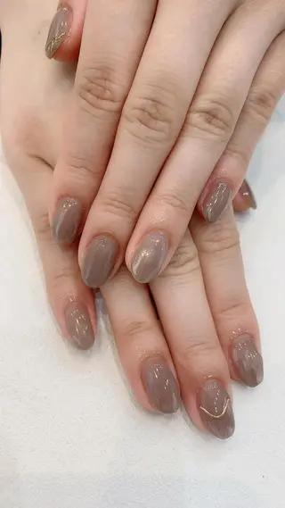 ミディアム ネイル FERNA フェルナのネイルデザイン