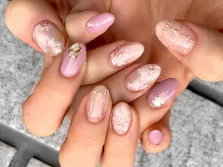 ネイル FIORITURA Maikoのネイルデザイン