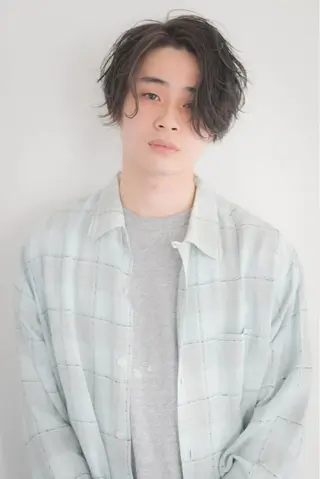 ミディアム パーマ メンズ GO TODAY シェアサロン 原宿本店所属・ボブ/レイヤー/ パーマ/淀川 純のヘアスタイル