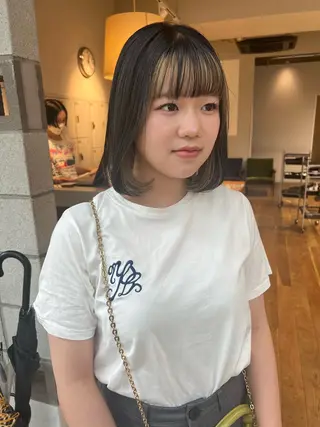 ミディアム 松本 夏海のヘアスタイル