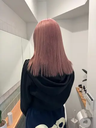 ロング カラー 切りっぱなしボブ レイヤー/縮毛矯正のヘアスタイル