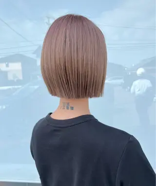 カラー 前野 真花のヘアスタイル