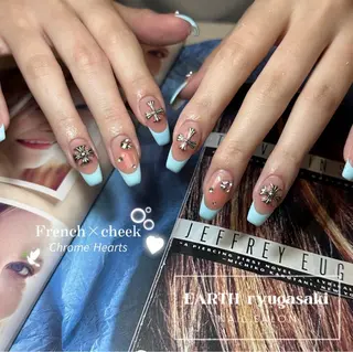 ネイル hair&make EARTH coiffure beaute 龍ケ崎店所属・tomita ayakaのネイルデザイン