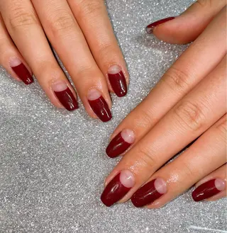 ネイル VIERU 🌈🎀💖のネイルデザイン