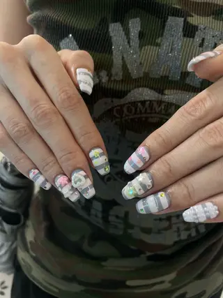 ネイル koyu 🩶のネイルデザイン