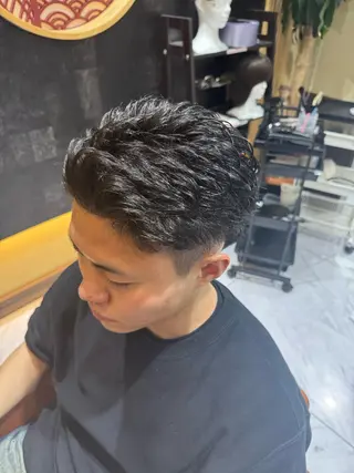 ショート パーマ メンズ ZENKO所属・奥井 裕志のヘアスタイル