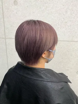 ショート レイヤー ハイトーン 暖色⭐︎KANAKOのヘアスタイル