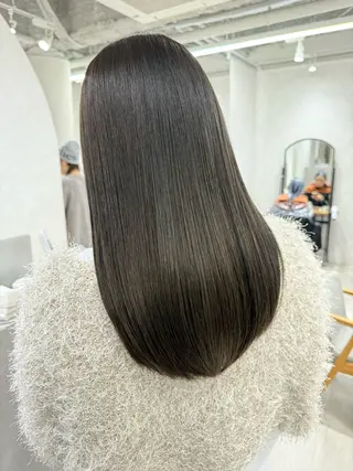 ロング TLUUS本店所属・Sakura🌸 艶/透明感🫧✄⃰のヘアスタイル