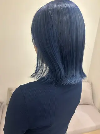 セミロング カラー 💛🤍U too e’s 鎌倉🧸のヘアスタイル