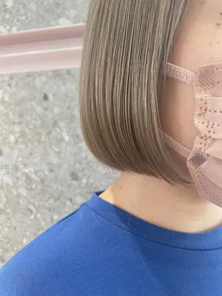 ショート カラー PHIDGE所属・山下 千明のヘアスタイル