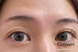 アイブロウ crown所属・crown 調布のマツエク・マツパデザイン