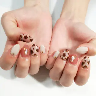 ネイル VIOLUS所属・VIOLUS 関目のネイルデザイン