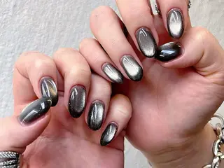 ネイル 宮澤 朱里のネイルデザイン