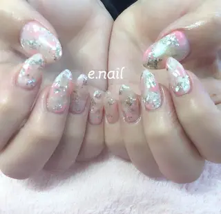 ネイル e.nail所属・和賀井 恵理のネイルデザイン