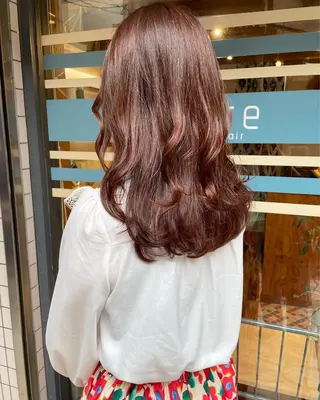 ロング カラー あずまぐち めぐみのヘアスタイル