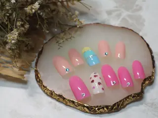 ネイル ネイルPetit Ribbonのネイルデザイン