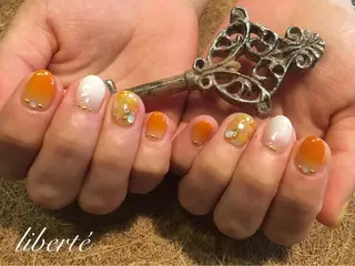ネイル liberté (リベルテ)のネイルデザイン