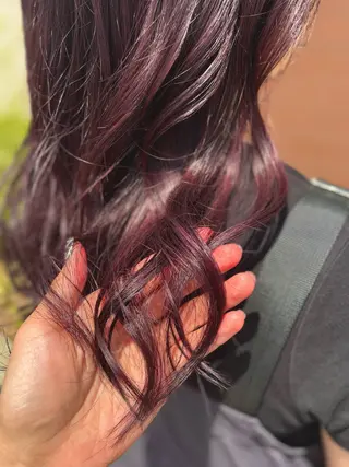 ミディアム カラー 堀口 彩佳のヘアスタイル