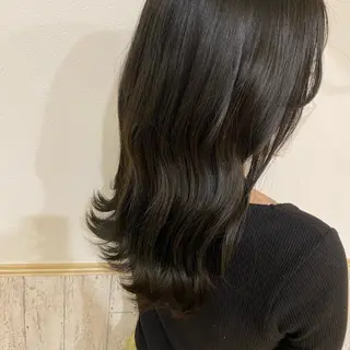 ロング カラー パーマ ヘアアレンジ 厚地 伽寧のヘアスタイル