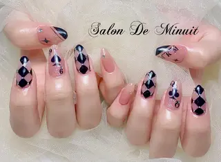 ネイル Momo 🤍のネイルデザイン