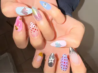 ネイル 右田 里桜のネイルデザイン