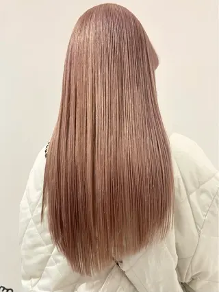 ロング ハイトーン/ブリーチ 似合せカット/パーマのヘアスタイル