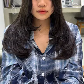 ロング カミヤ ミウのヘアスタイル