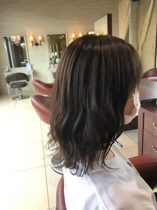 ミディアム カラー 金子 由有貴のヘアスタイル