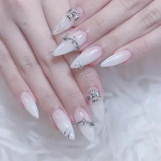 ネイル ミン ゴテゴテネイルのネイルデザイン