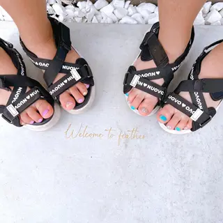 ネイル Feather MAIのマツエク・マツパデザイン