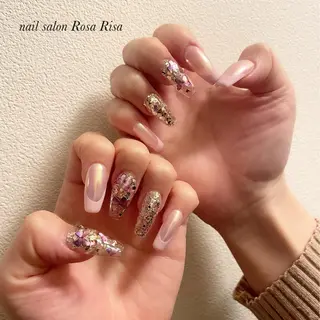 ロング ネイル ネイルスタジオ シェイクユアハンズのネイルデザイン