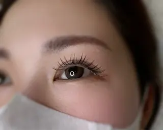 マツエク・マツパ EyeLashSalonEYECLI所属・岩本 瑠々香のマツエク・マツパデザイン