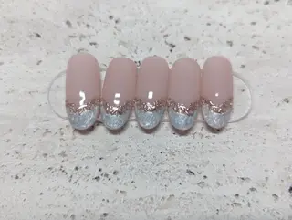 ネイル Nailsalon Graciasのネイルデザイン