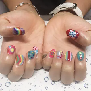 ネイル 奥園 良恵のネイルデザイン