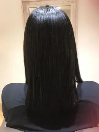 ミディアム 髪質改善 スペシャリストのヘアスタイル