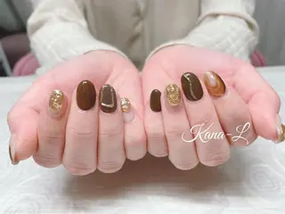 カラー ネイル 芦辺 香奈のネイルデザイン