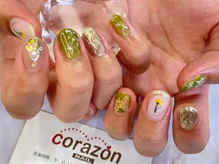 ネイル corazon所属・ネイリスト aicoのネイルデザイン