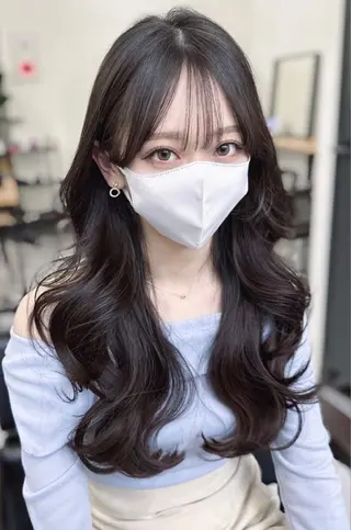 ロング 早坂 あおいのヘアスタイル