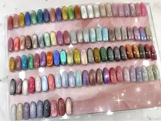 ネイル Emona Nailのネイルデザイン