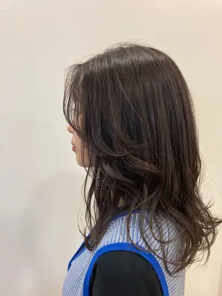 セミロング anon所属・田中 結月のヘアスタイル