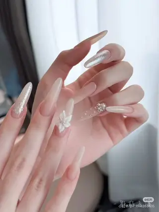 ネイル イブ ネイリのネイルデザイン