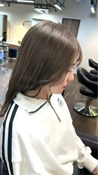 セミロング カラー Art BeAuté ROUGET所属・野上 晃生のヘアスタイル
