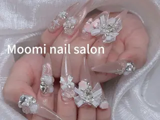 ロング Moomi nail salonのネイルデザイン