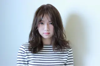 ミディアム セミロング カラー イノセントヘア所属・平尾駅直結/徒歩0分 イノセントヘアのヘアスタイル