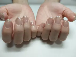 カラー 大須賀 つかさのネイルデザイン